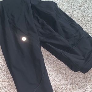 7/8 length lululemon black leggings!